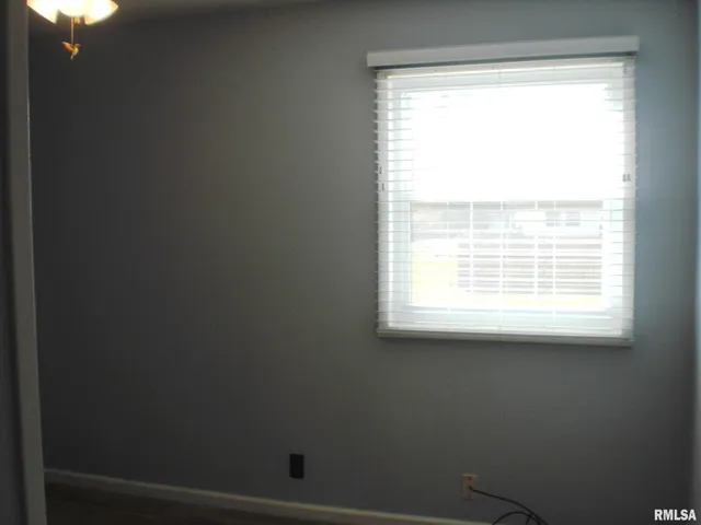 $87,000 | 1109 Marion Street, Carterville, IL 62918