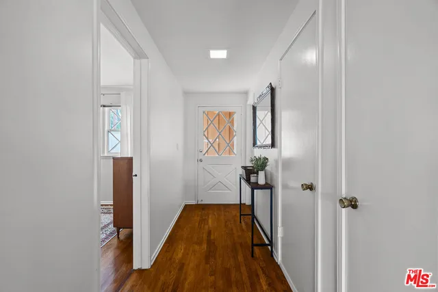 $890,000 | 6859 Langdon Avenue, Van Nuys, CA 91406