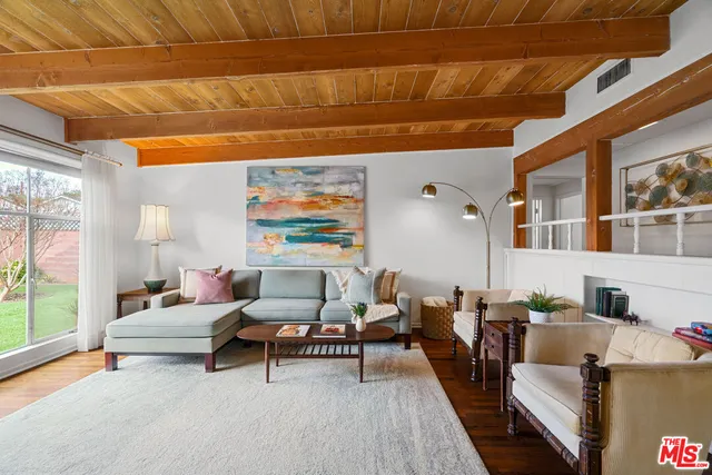 $890,000 | 6859 Langdon Avenue, Van Nuys, CA 91406