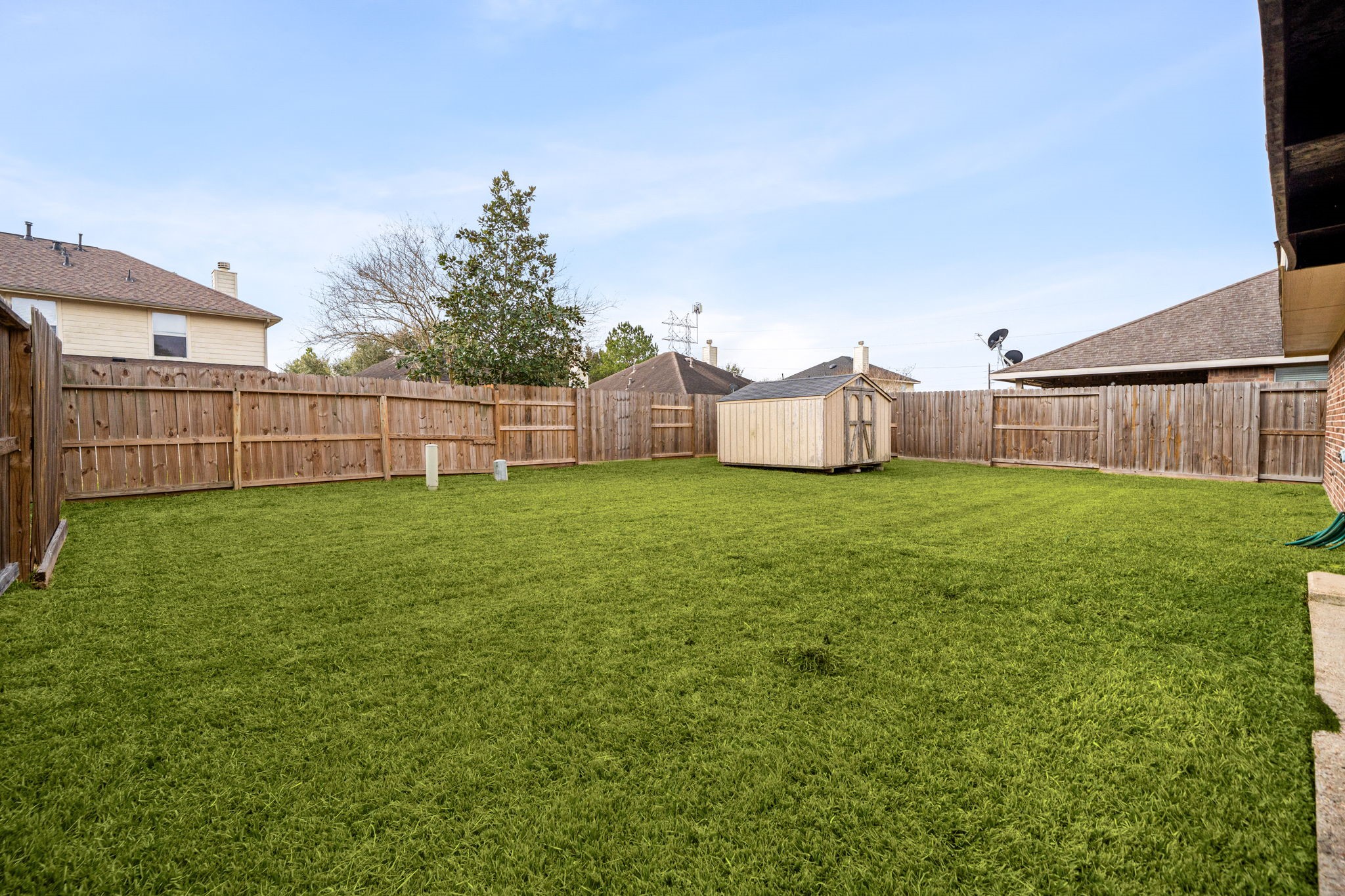 13410 Baron Hill Lane Rosharon, TX 77583 - Photo 36 of 40 a view of a backyard