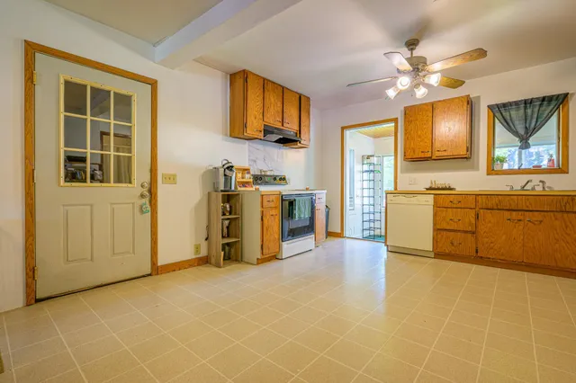 $100,000 | 141 3rd Street East, Hector, MN 55342