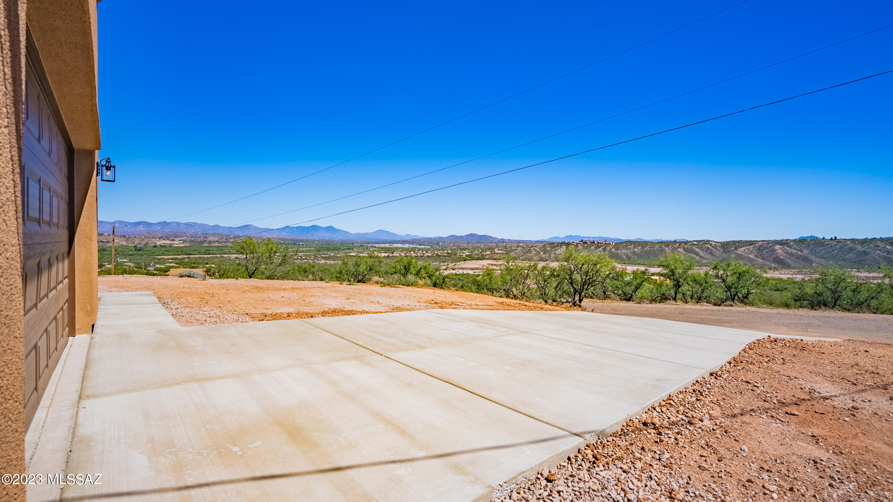1237 Circulo Yerba Buena Rio Rico, AZ 85648 - Photo 3 of 32 Gallery Image 3