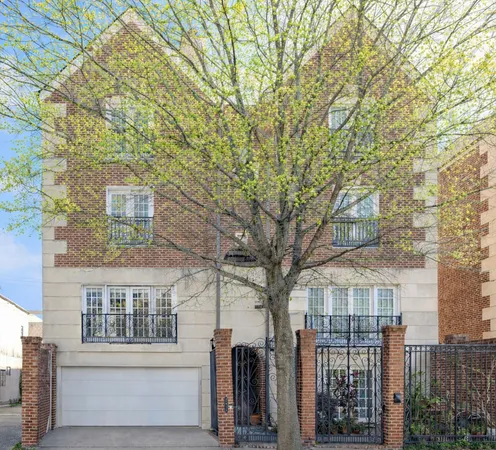 $649,000 | 2413 Kingston Street, Houston, TX 77019