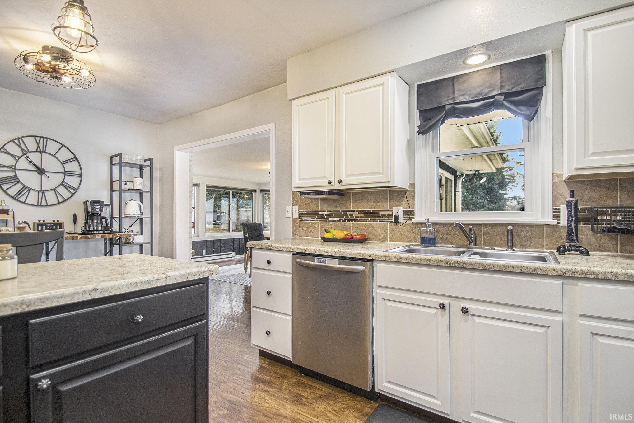 10388 Anderson Road Granger, IN 46530 - Photo 12 of 26 Gallery Image 12