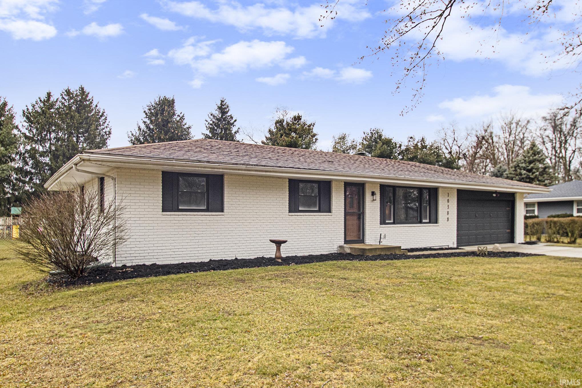 10388 Anderson Road Granger, IN 46530 - Photo 3 of 26 Gallery Image 3