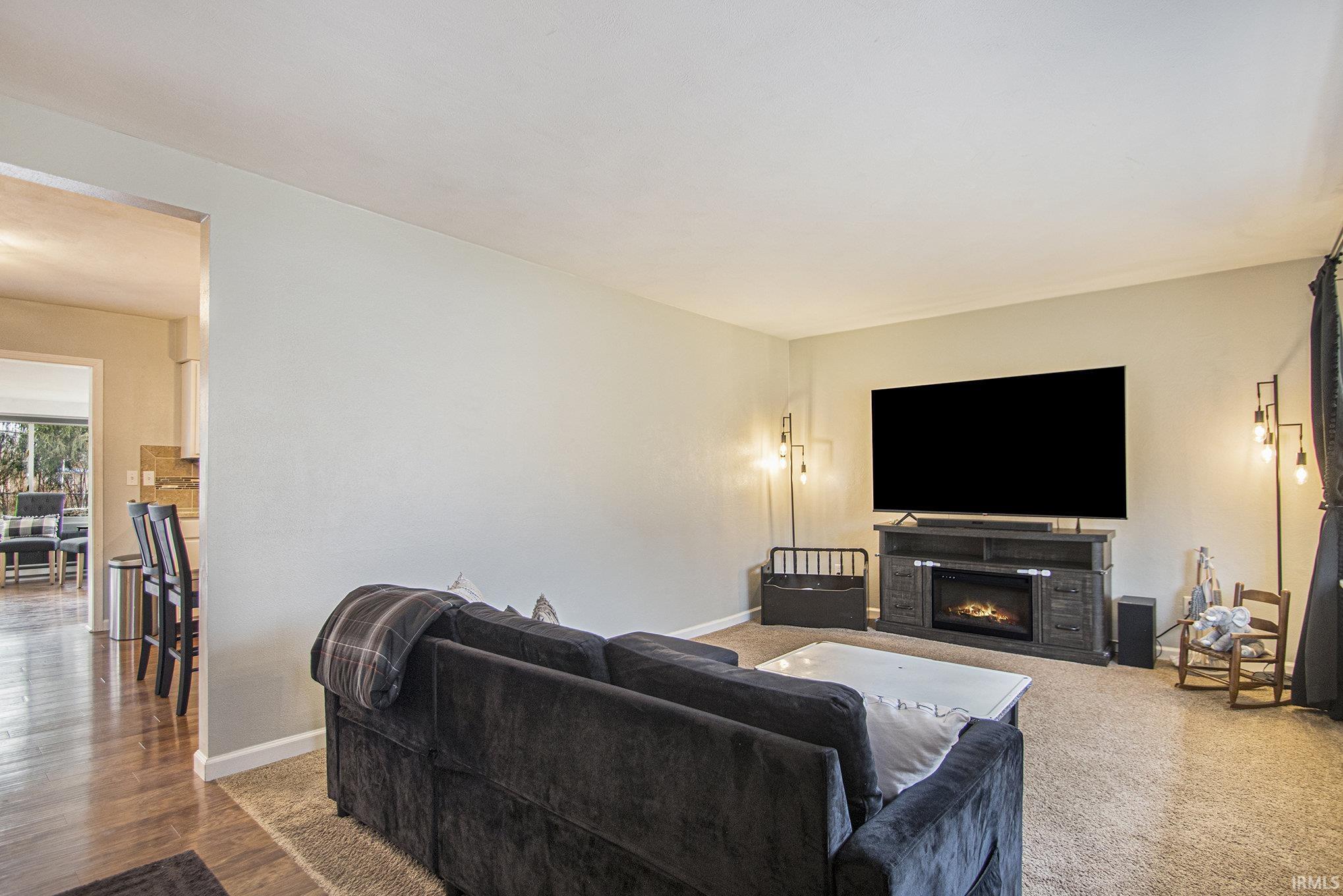10388 Anderson Road Granger, IN 46530 - Photo 7 of 26 Gallery Image 7