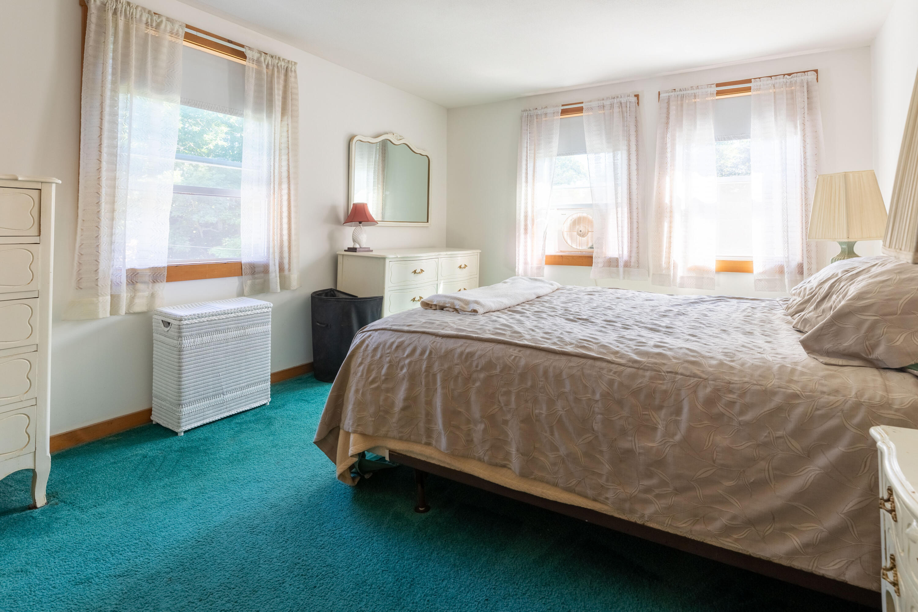 84 Brave Boat Harbor Road Kittery, ME 03905 - Photo 21 of 36 9L9A7283-HDR