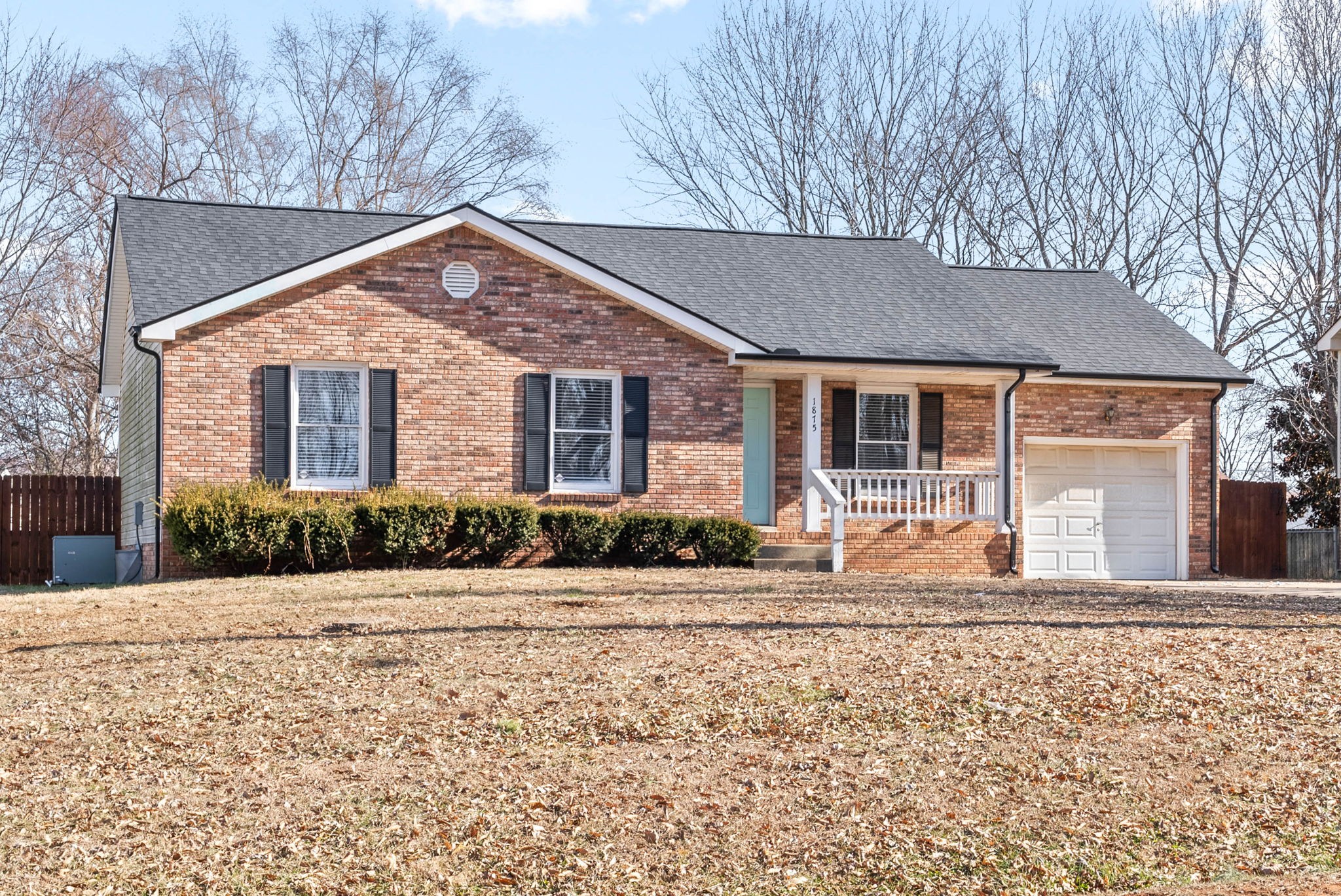 1875 Needmore Road Clarksville, TN 37042 - Photo 2 of 32