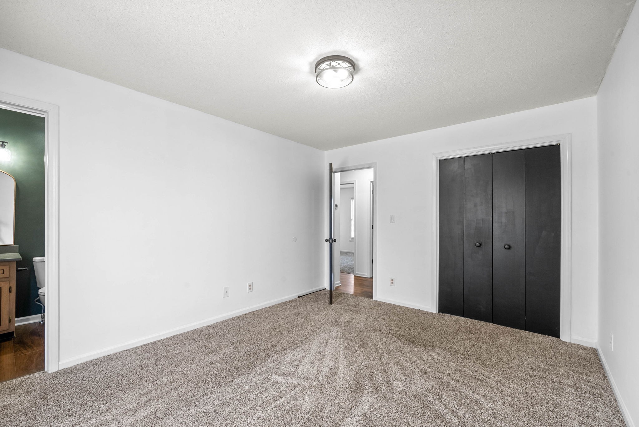 1875 Needmore Road Clarksville, TN 37042 - Photo 23 of 32