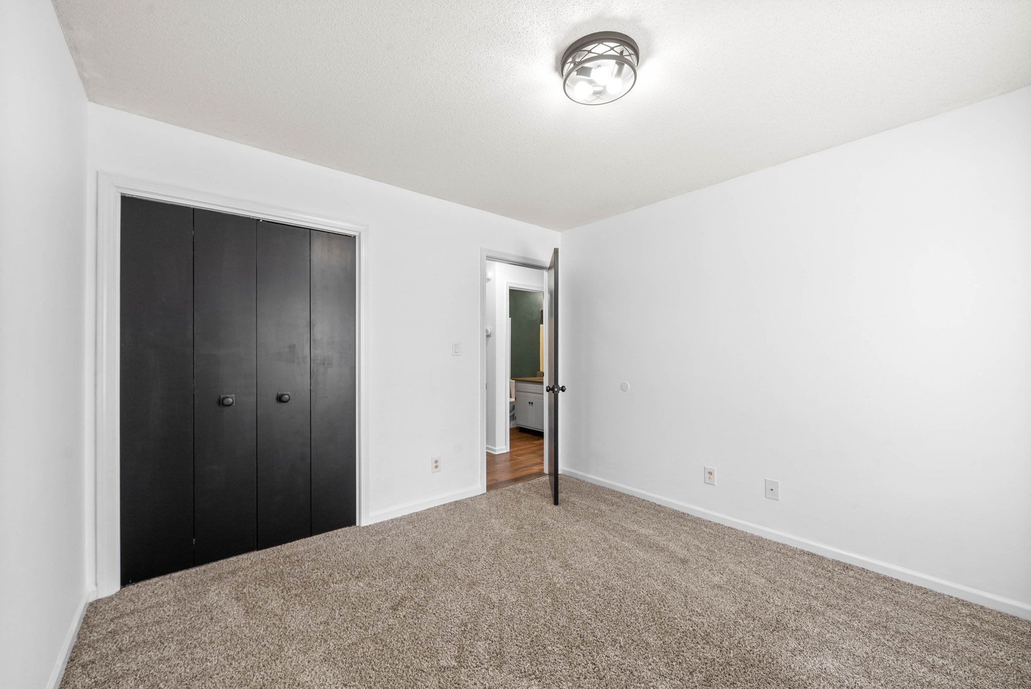 1875 Needmore Road Clarksville, TN 37042 - Photo 26 of 32