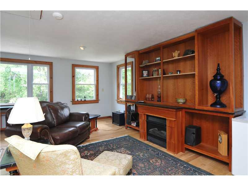 656 Frankfort Road Monaca, PA 15061 - Photo 12 of 22 Great Room.