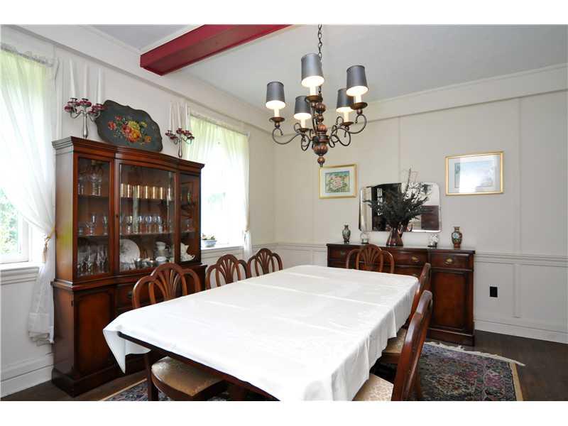 656 Frankfort Road Monaca, PA 15061 - Photo 6 of 22 Dining Room.