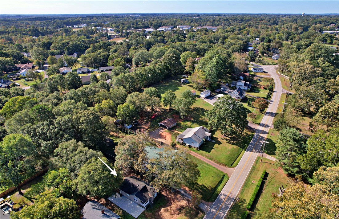 726 Saluda Dam Road Easley, SC 29640 - Photo 34 of 40