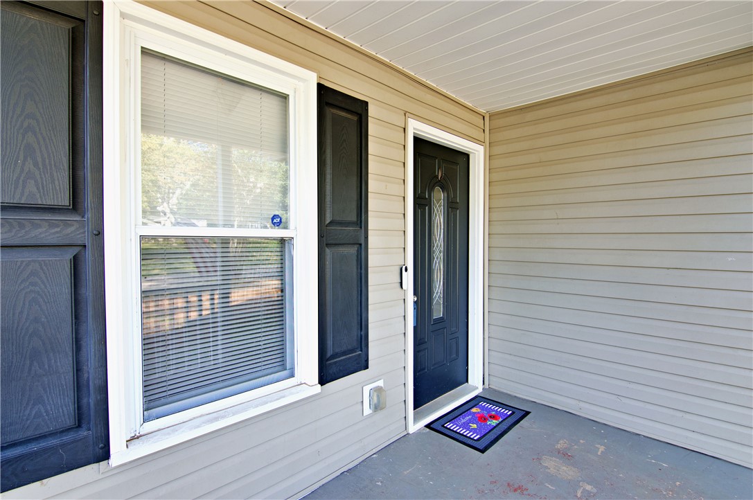 726 Saluda Dam Road Easley, SC 29640 - Photo 5 of 40