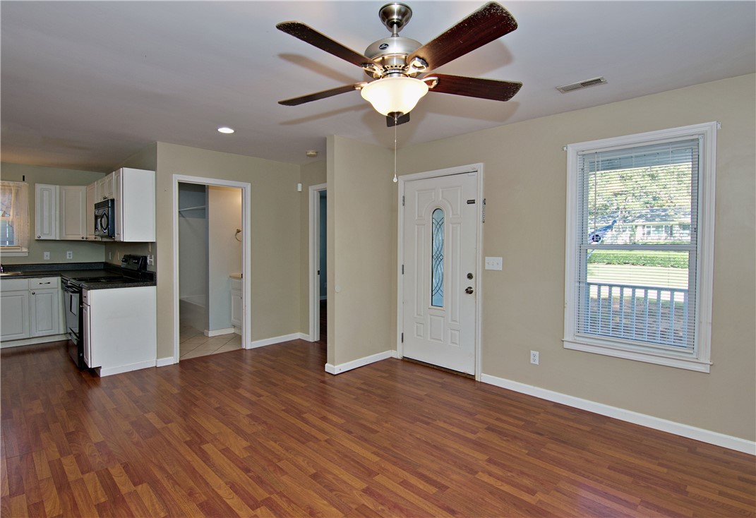 726 Saluda Dam Road Easley, SC 29640 - Photo 7 of 40