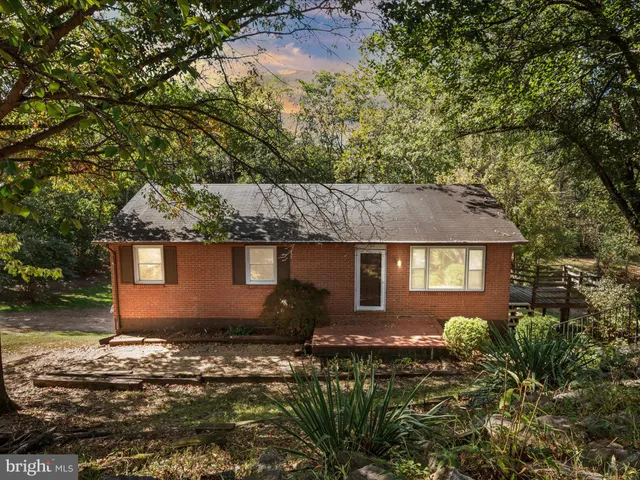 $389,000 | 107 Dale Court, Winchester, VA 22602