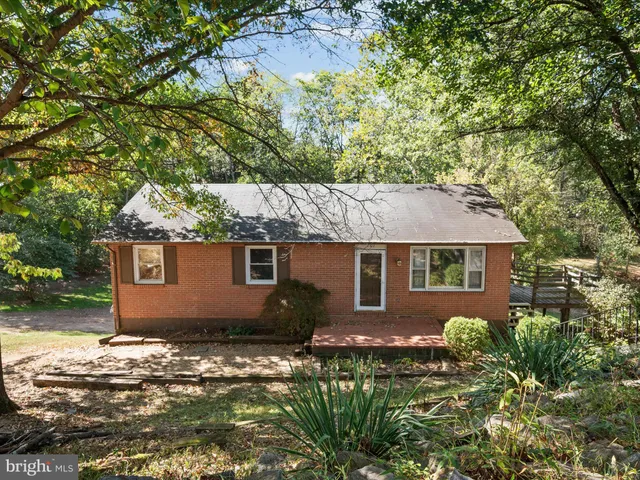 $389,000 | 107 Dale Court, Winchester, VA 22602