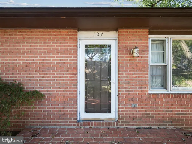 $389,000 | 107 Dale Court, Winchester, VA 22602