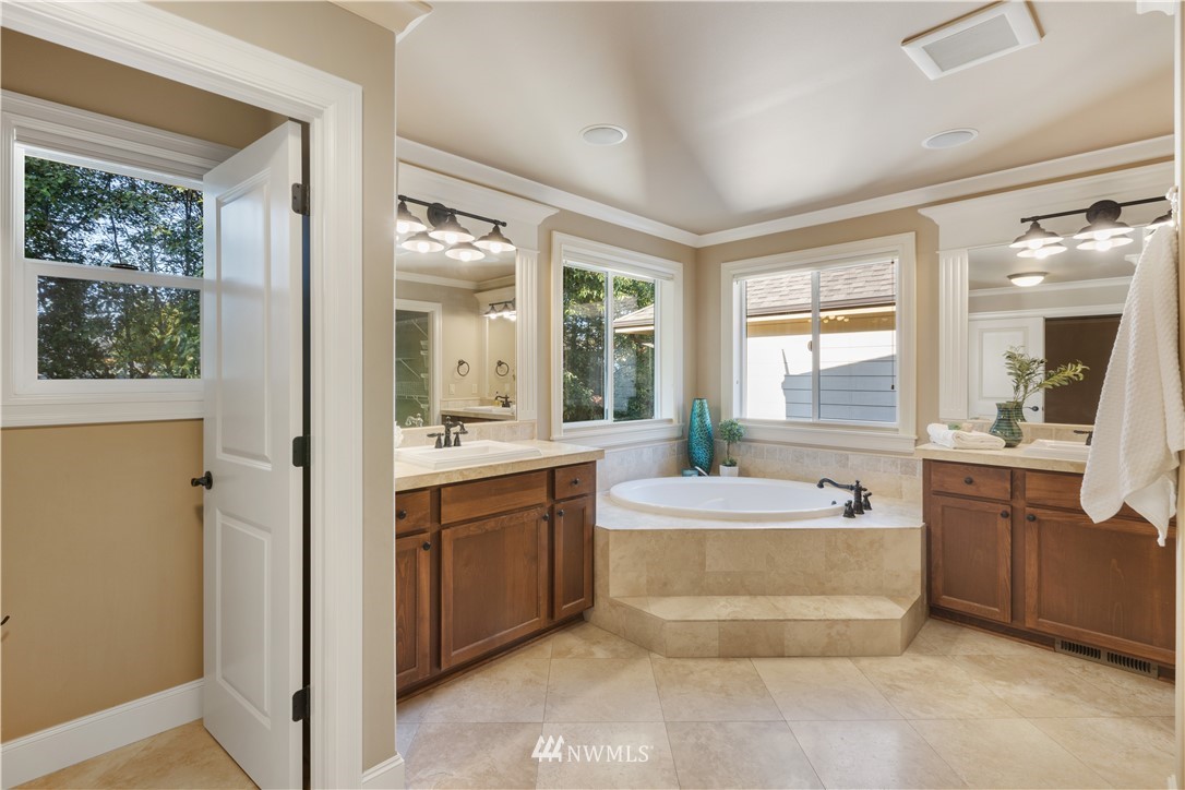 5610 Northeast 1st Place Renton, WA 98059 - Photo 20 of 25