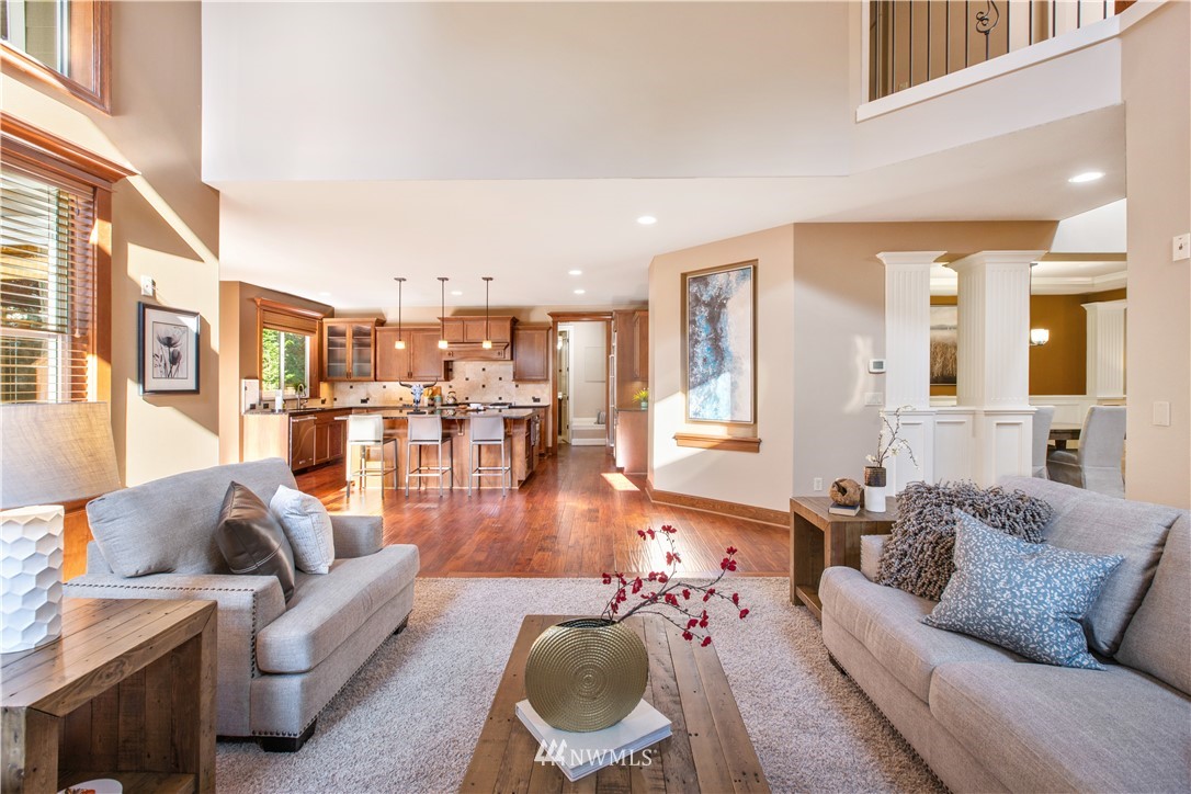 5610 Northeast 1st Place Renton, WA 98059 - Photo 4 of 25