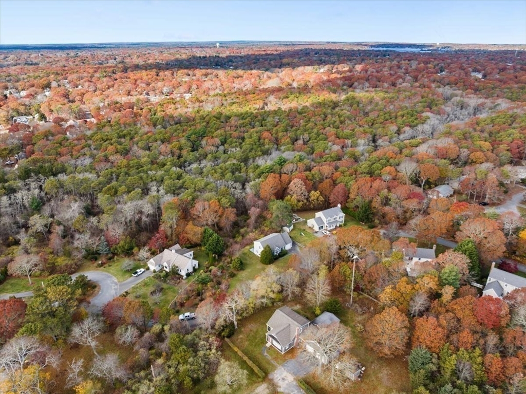 260 Tobey Way Barnstable, MA 02601 - Photo 5 of 27