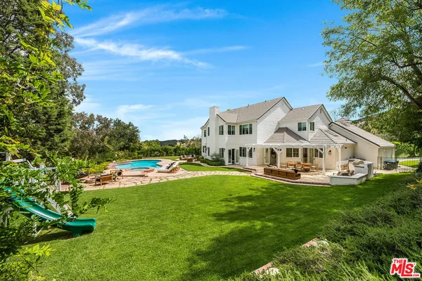 $4,350,000 | 24049 Chestnut Way, Calabasas, CA 91302
