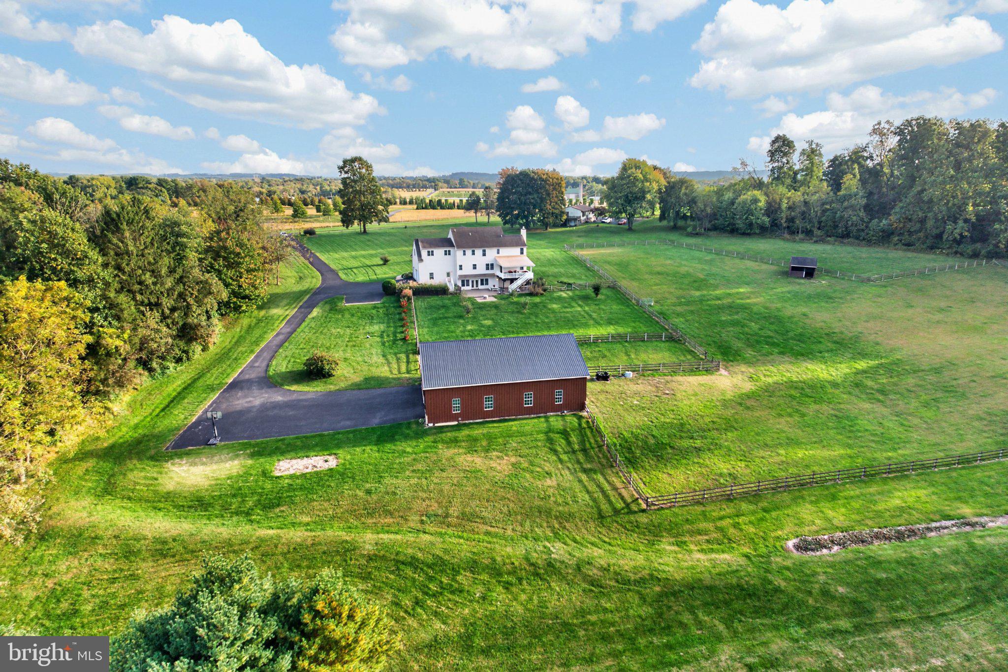 987 North Manor Road Honey Brook, PA 19344 - Photo 3 of 103 Gallery Image 3
