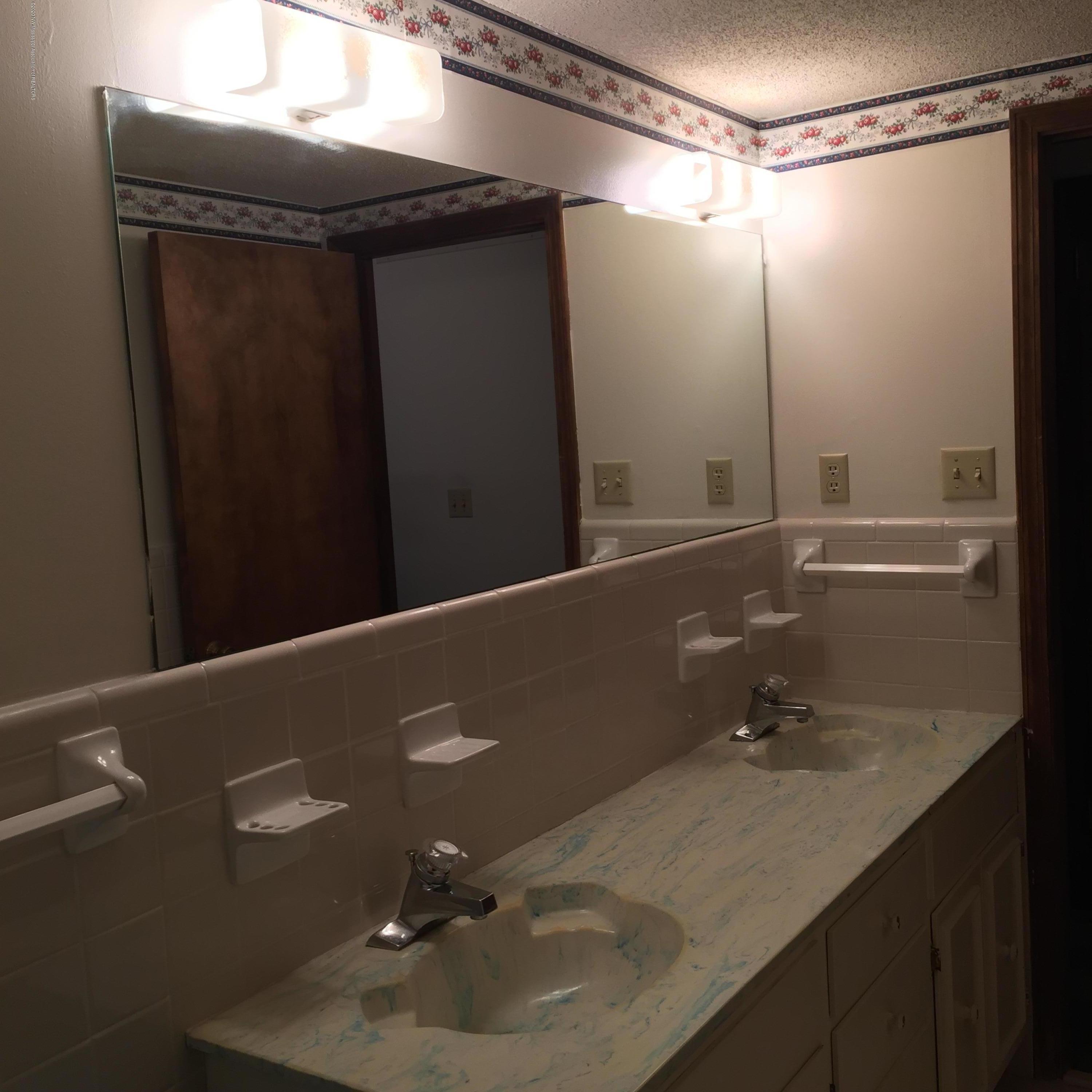 1985 Holly Springs Road Hernando, MS 38632 - Photo 13 of 28 A743463E-07ED-4935-8FE9-201BBAB37EA9