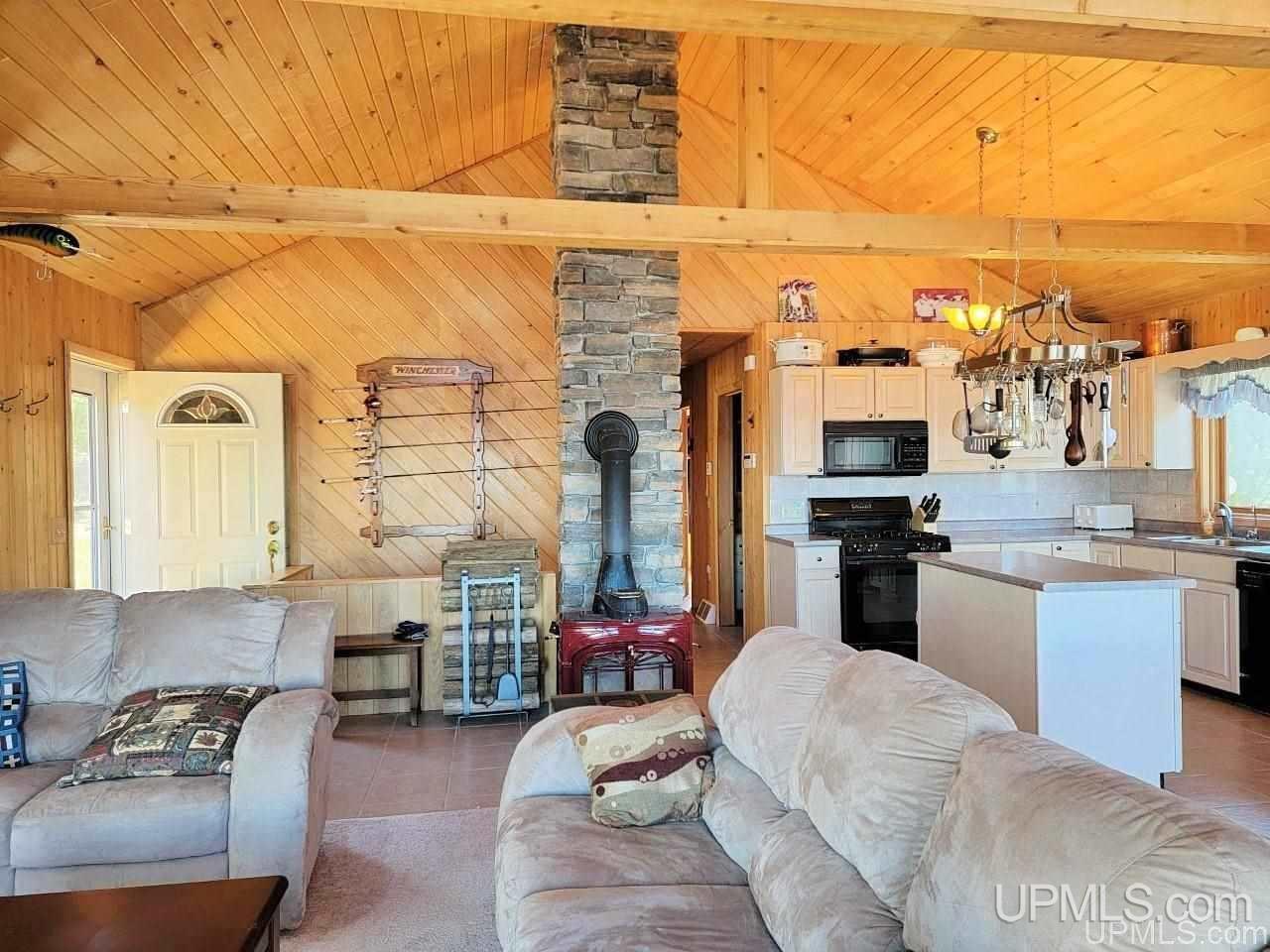 11744 Co Road Manistique, MI 49854 - Photo 11 of 49