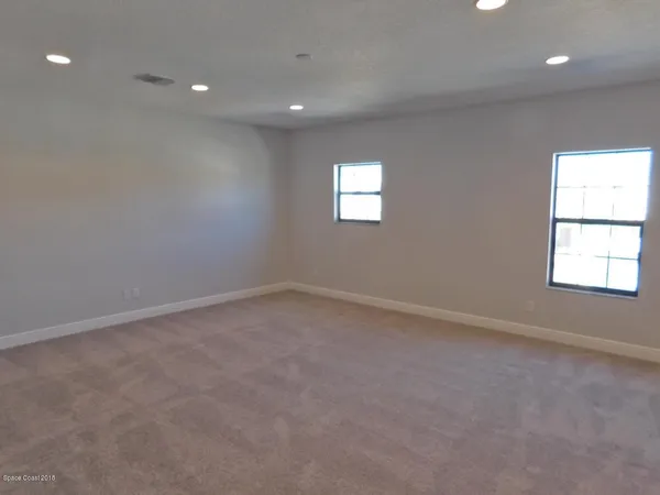 $3,200 | 7123 Vista Hermosa Drive, Melbourne, FL 32940