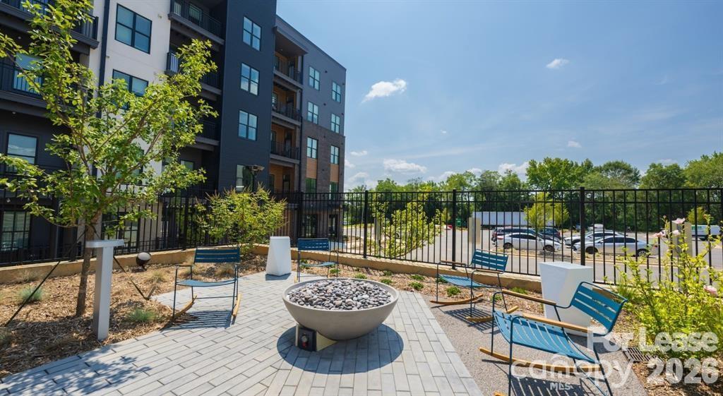 2314 Berryhill Road, Unit TH2B Charlotte, NC 28208 - Photo 3 of 31 Gallery Image 3