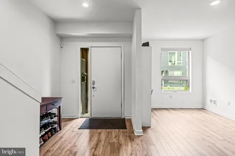 $677,225 | 3107 Sunrise Walk, Philadelphia, PA 19125