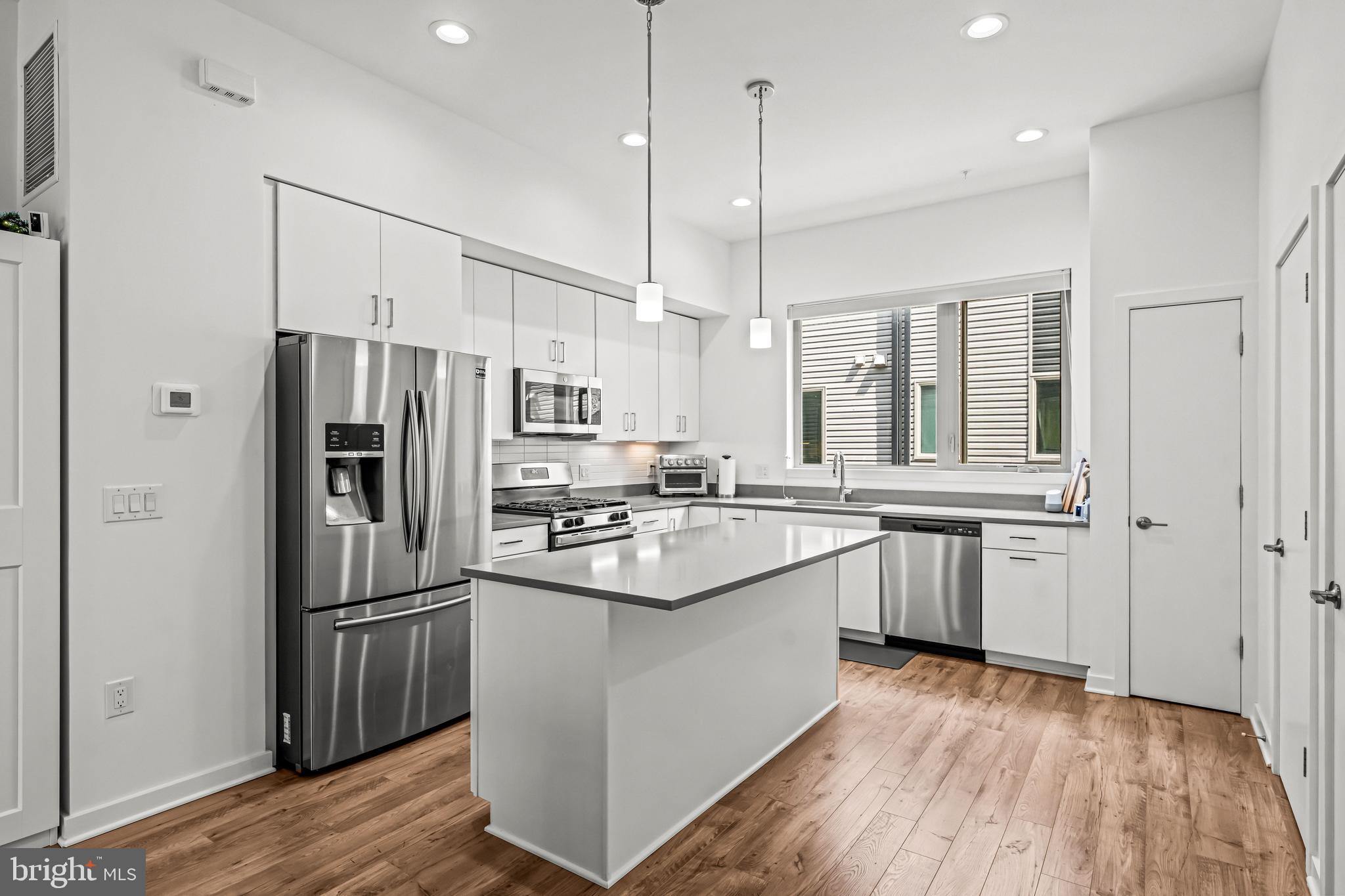 3107 Sunrise Walk Philadelphia, PA 19125 - Photo 21 of 50