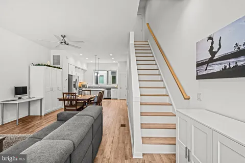 $677,225 | 3107 Sunrise Walk, Philadelphia, PA 19125