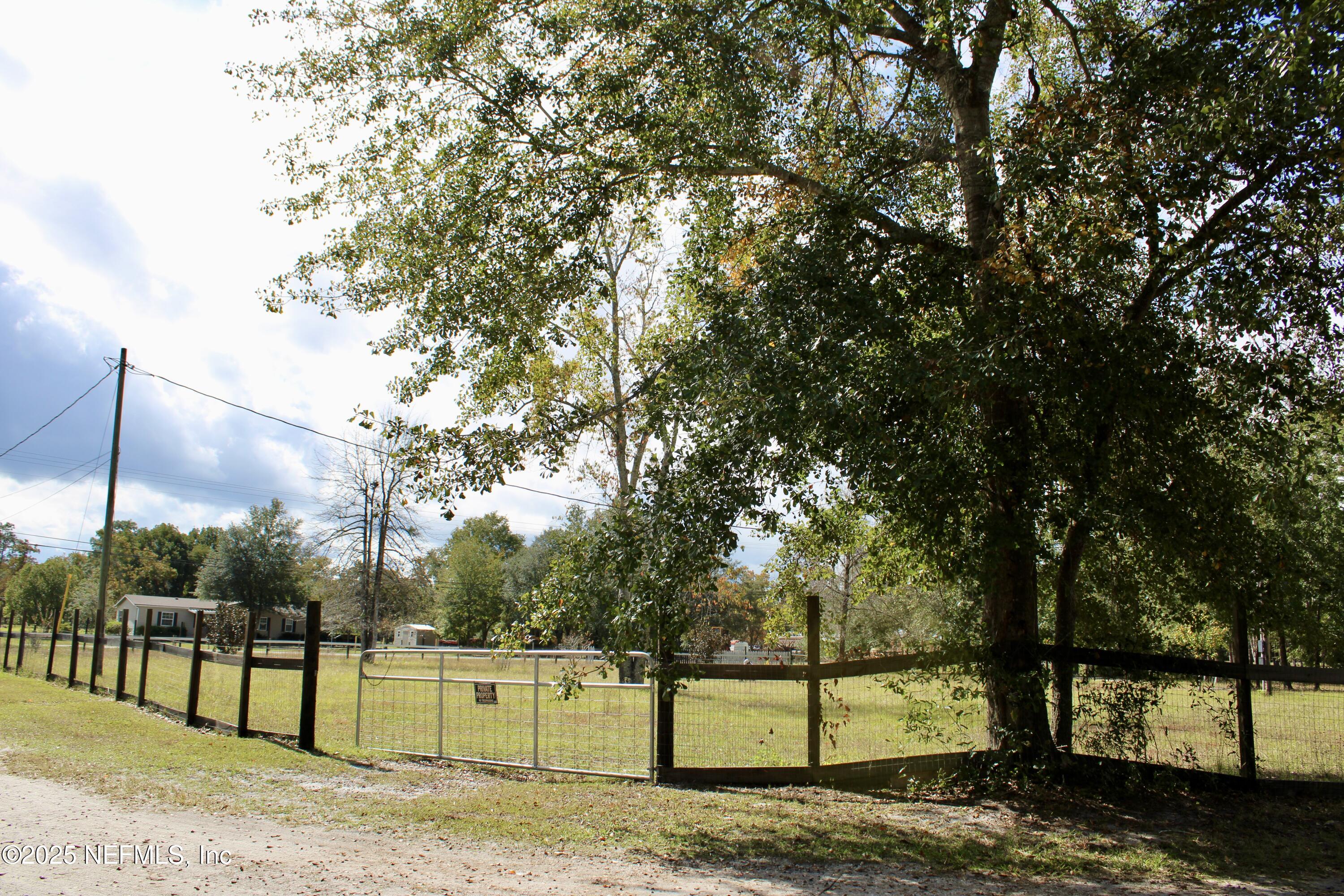 3990 Appaloosa Road Middleburg, FL 32068 - Photo 16 of 34 IMG_0243