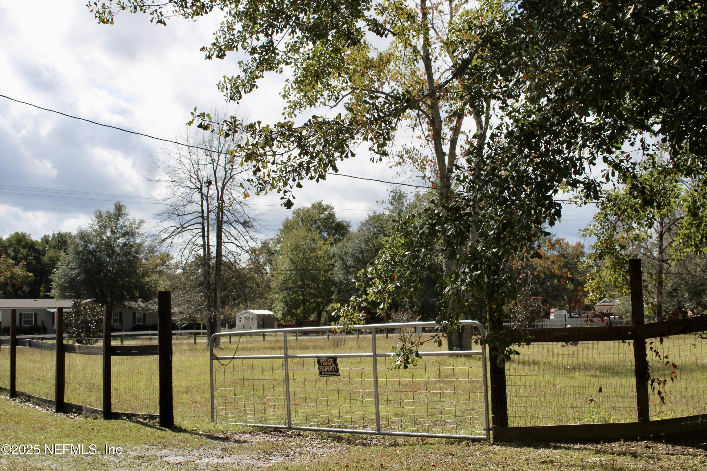 3990 Appaloosa Road Middleburg, FL 32068 - Photo 18 of 34 IMG_0244