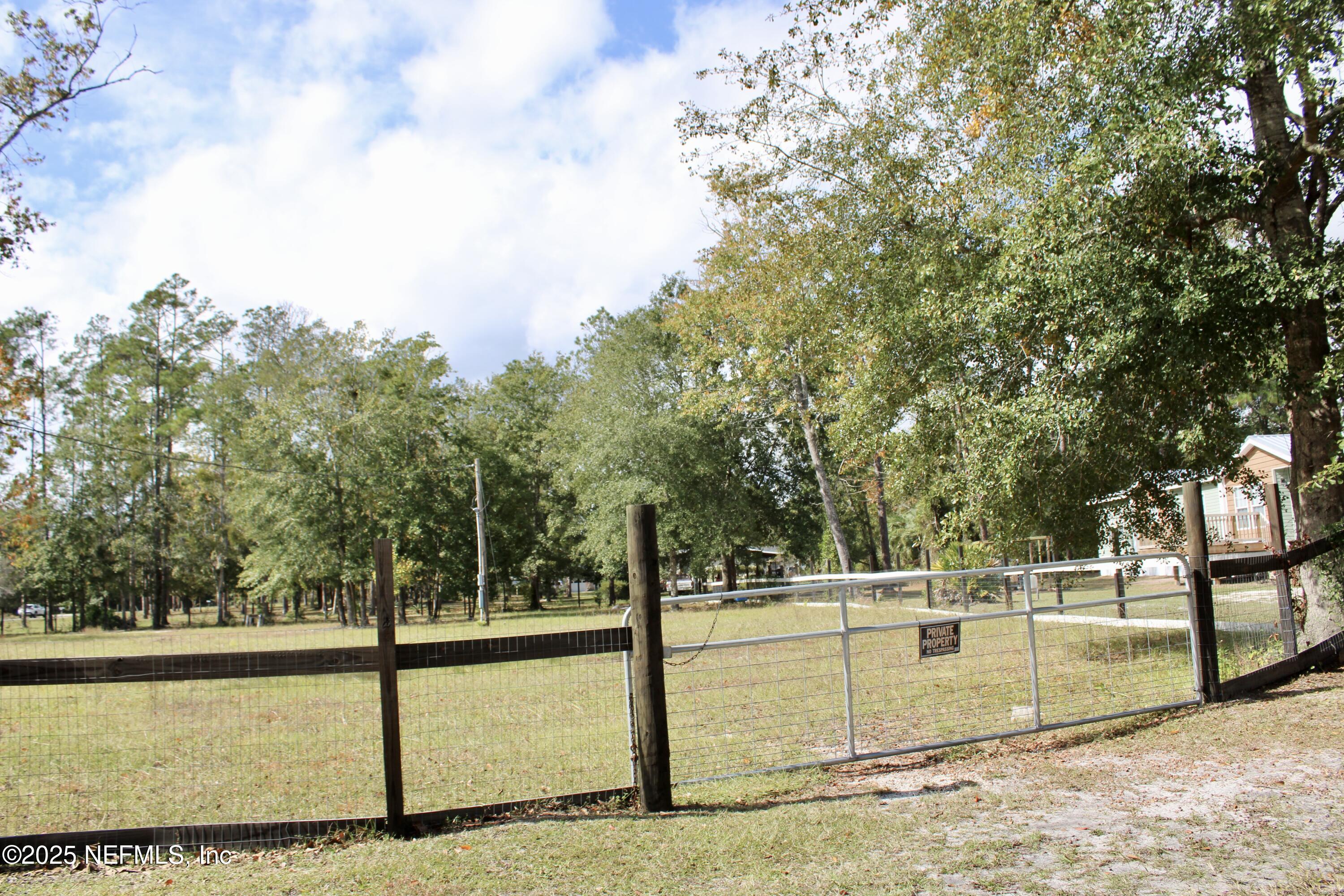 3990 Appaloosa Road Middleburg, FL 32068 - Photo 32 of 34 IMG_0246