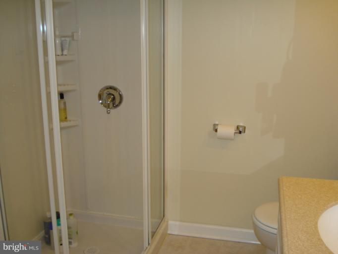 106 Tapawingo Road Southeast Vienna, VA 22180 - Photo 5 of 22 Bath
