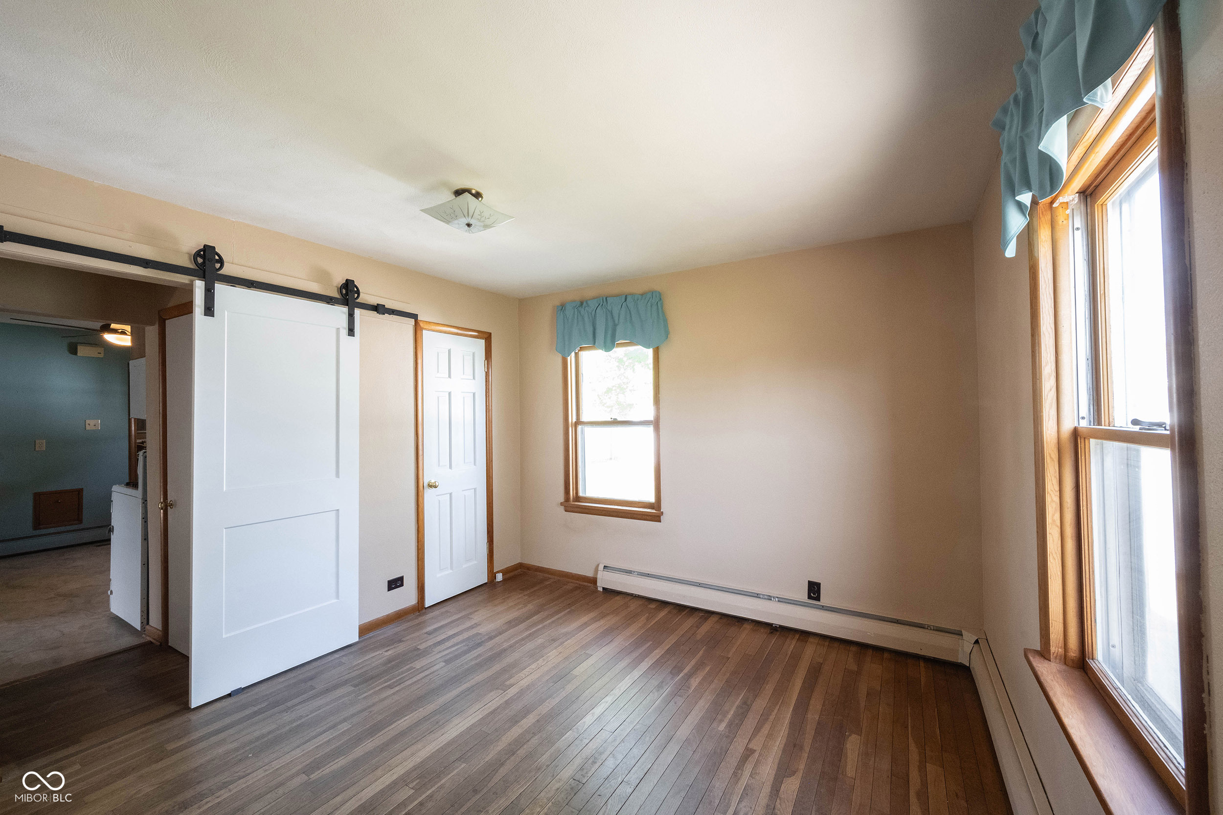 306 South East Street Pendleton, IN 46064 - Photo 22 of 47