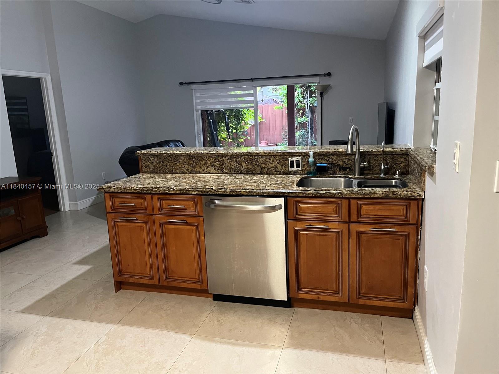 9982 Southwest 162nd Court Miami, FL 33196 - Photo 27 of 97