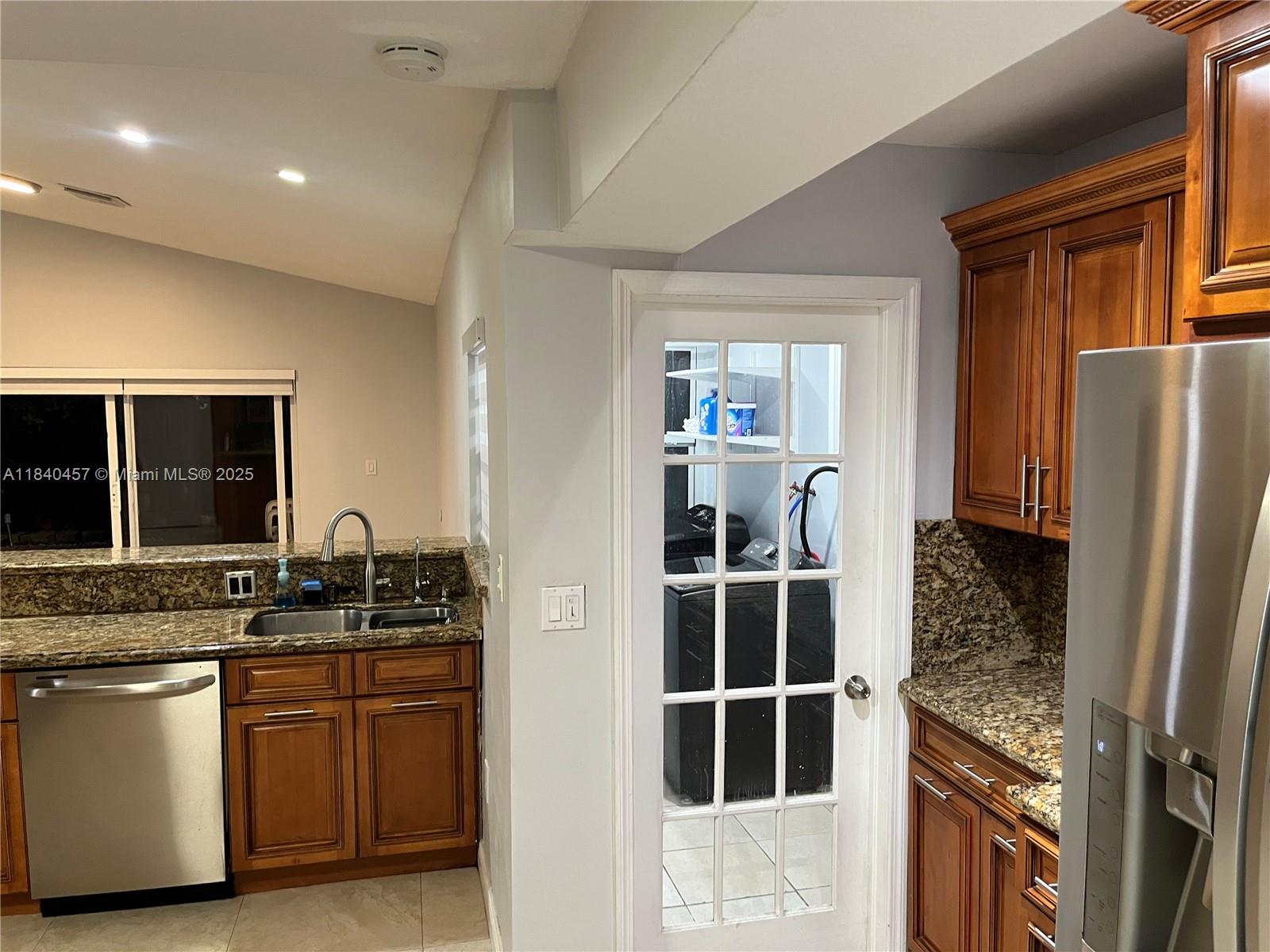 9982 Southwest 162nd Court Miami, FL 33196 - Photo 28 of 97