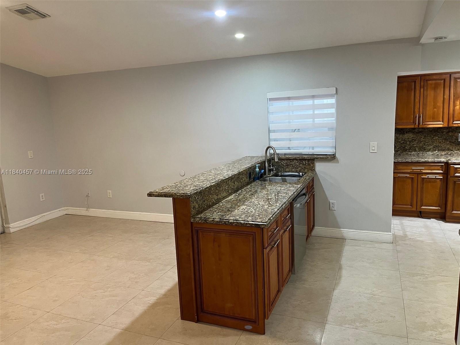 9982 Southwest 162nd Court Miami, FL 33196 - Photo 31 of 97