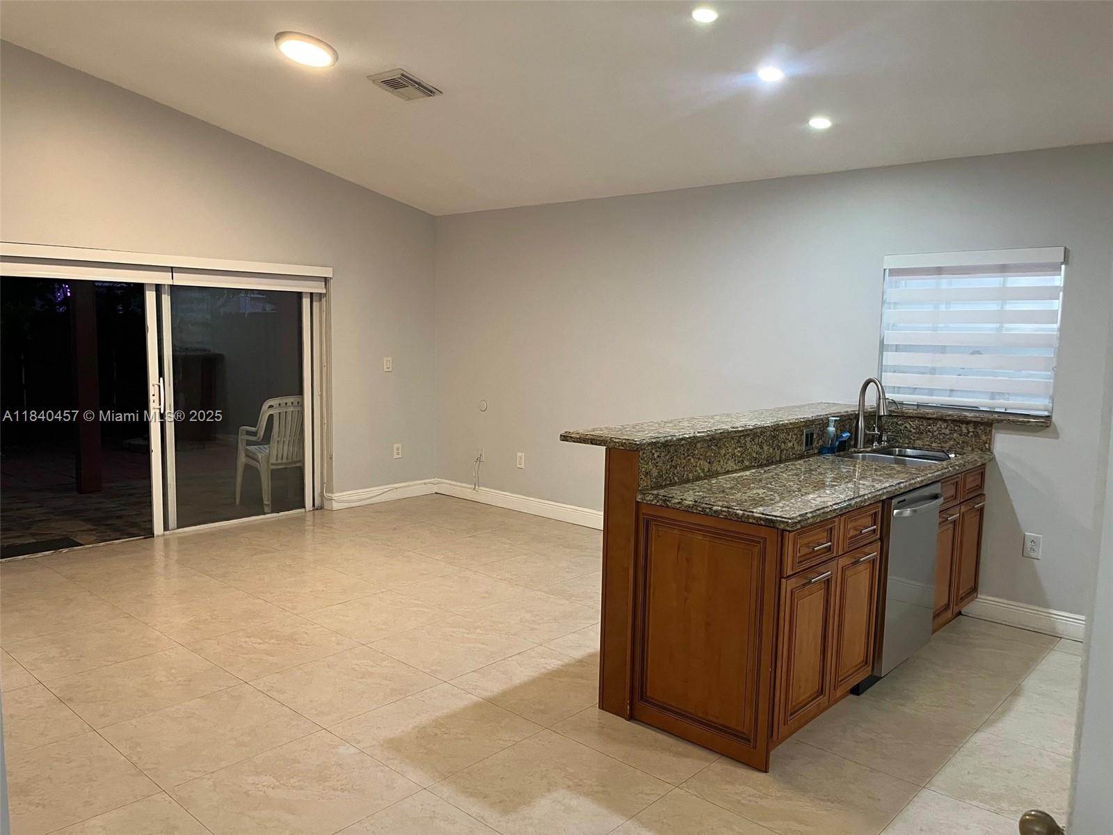 9982 Southwest 162nd Court Miami, FL 33196 - Photo 32 of 97