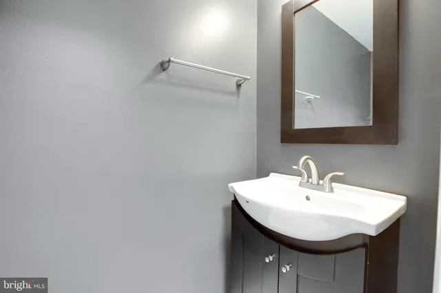 $669,000 | 3201 White Flint Court, Oakton, VA 22124