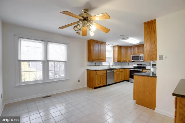 $669,000 | 3201 White Flint Court, Oakton, VA 22124