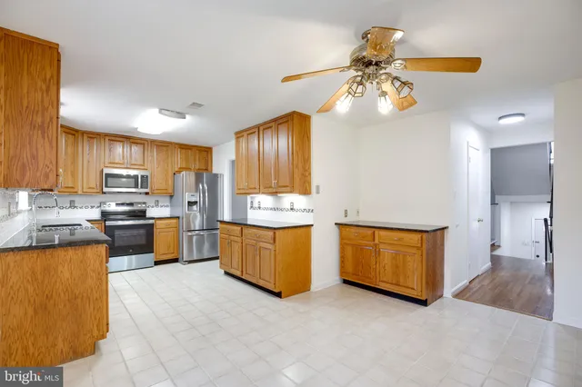 $669,000 | 3201 White Flint Court, Oakton, VA 22124