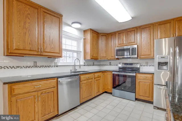 $669,000 | 3201 White Flint Court, Oakton, VA 22124