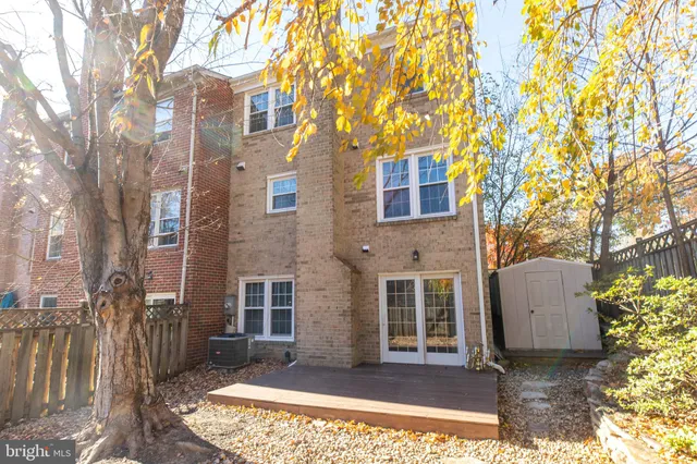 $669,000 | 3201 White Flint Court, Oakton, VA 22124