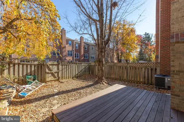 $669,000 | 3201 White Flint Court, Oakton, VA 22124