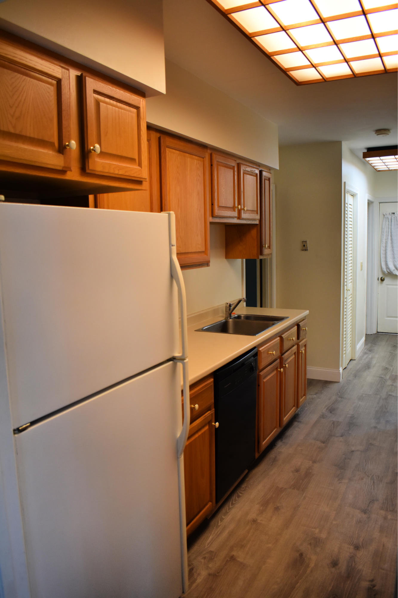 131 East Pond Road Oakland, ME 04963 - Photo 9 of 22 Kitchen
